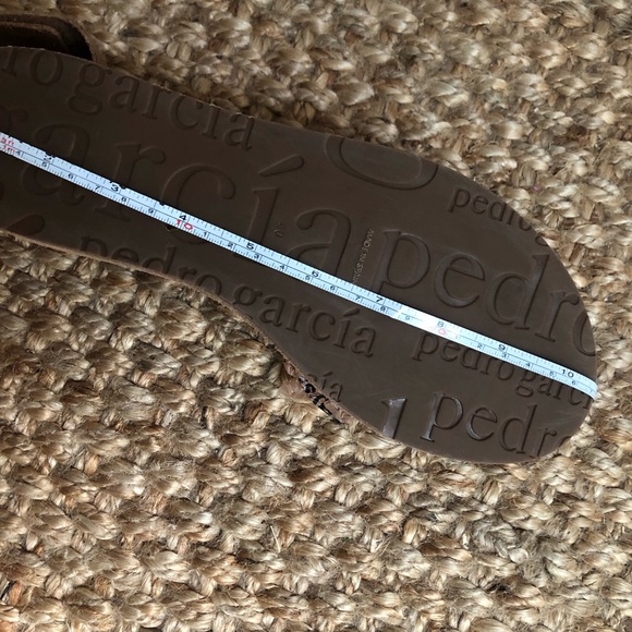 New: Pedro Garcia Genar Flatform. EUR 40 - Picture 14 of 16